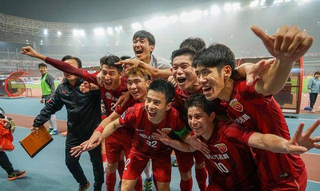 古斯塔沃崛起:上港南美帮再度崭露头角,复刻2018年?__