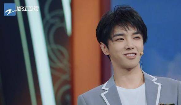 华晨宇除了唱歌一流,还有另一个优点,网友:你有多喜欢华晨宇_沈月