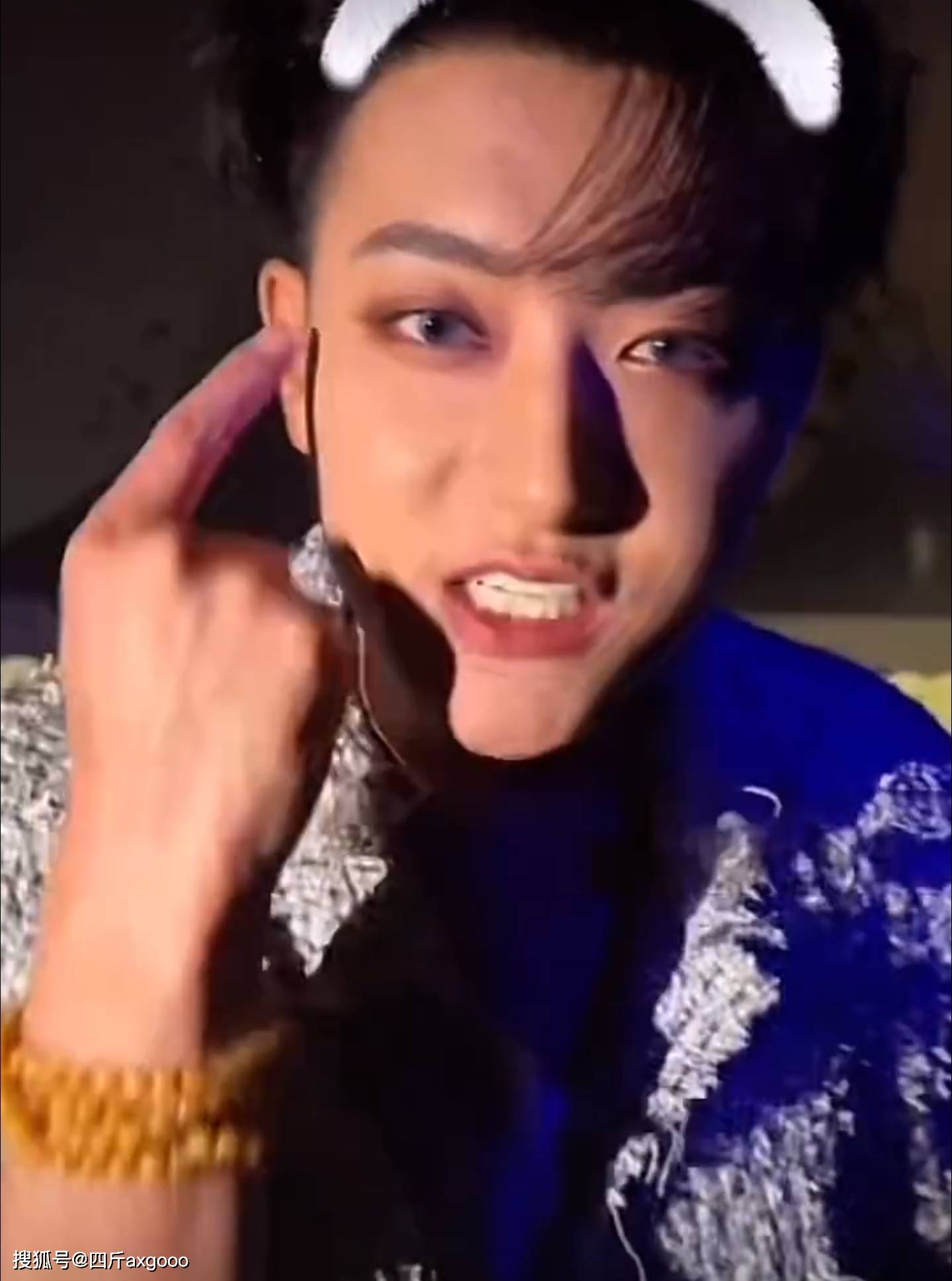 离谱!黄子韬直播大骂外国dj,疑似演出遭羞辱,现场黑脸让人揪心