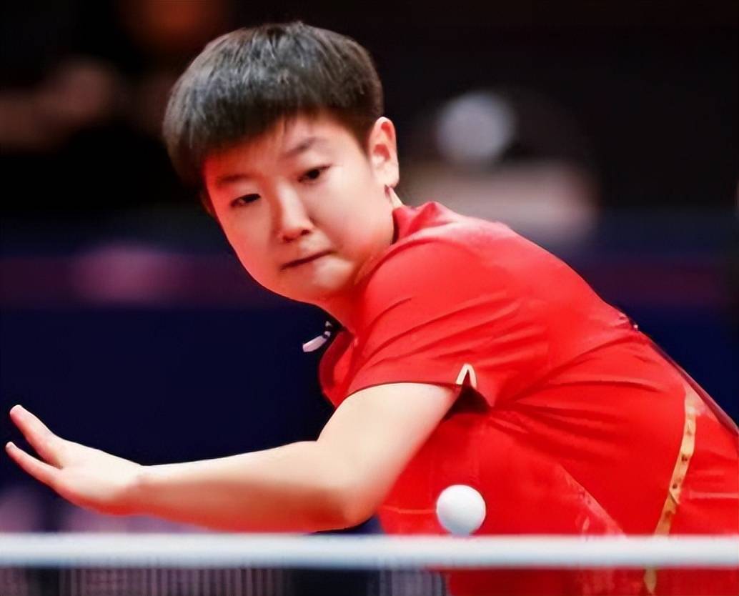 4-2!孙颖莎战胜陈梦晋级澳门乒乓球世界杯女单决赛,将和王曼昱争冠