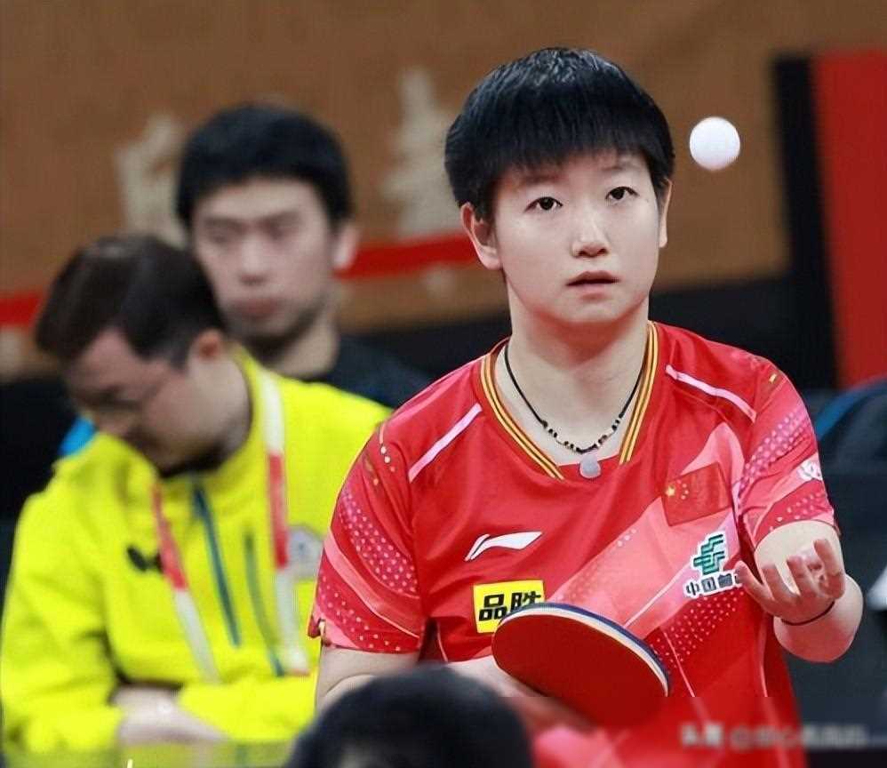 国乒三朵金花澳门穿搭:孙颖莎的平民价李宁穿搭品味如何?