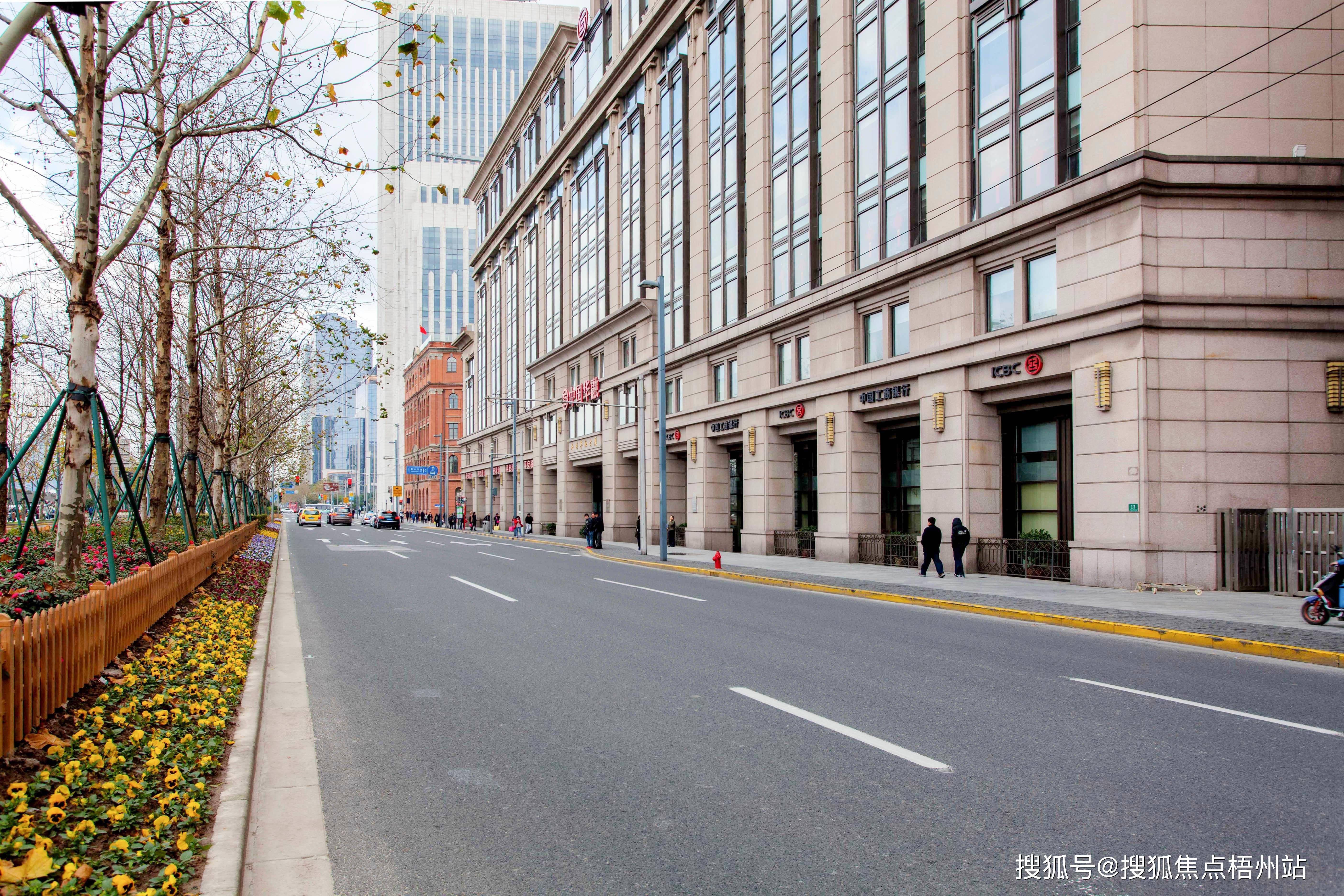 2024年上海外滩华融大厦的优缺点分析,合不合适租?【预约通道】