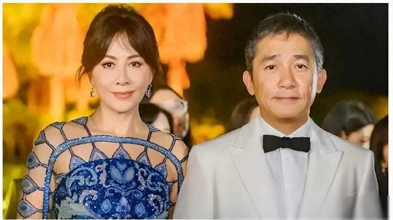 杨颖香港发展大谈儿子否认封杀风波