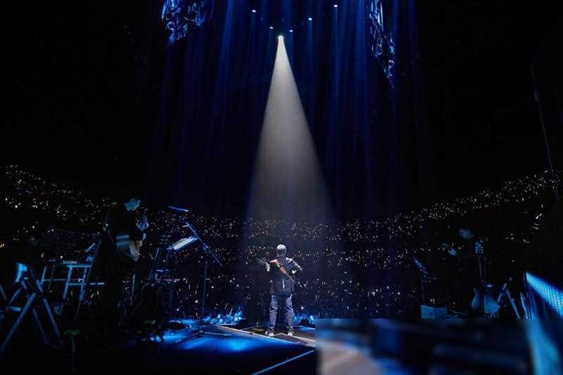 李宗盛有歌之年:首站聚会深圳,老友相聚,音乐永恒