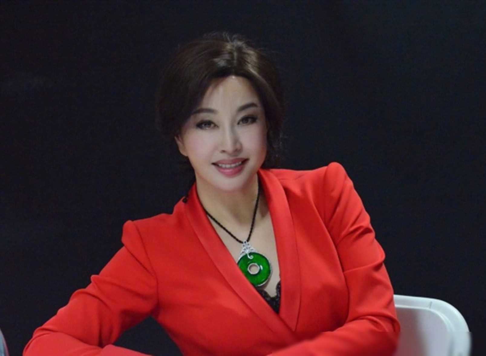 刘晓庆:岁月不败美人,潇洒活到老_人生_故事_情感