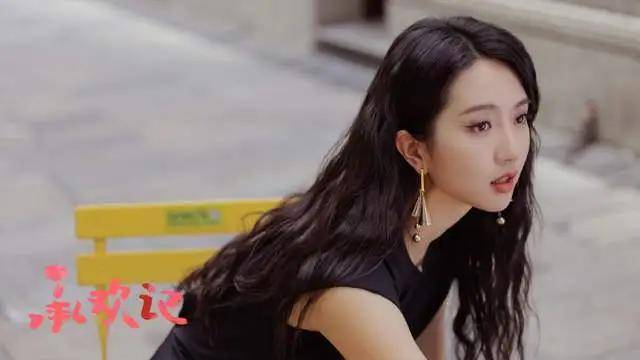 《你是我的眼》中的邱雪花,《红色青橄榄》中的夏星雨,《左耳》中的