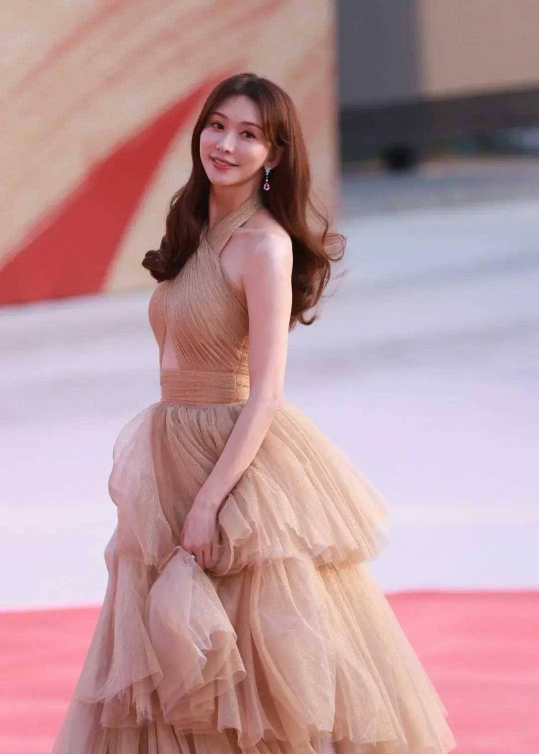 北京之夜:林志玲大变样,胡歌风采依旧,关晓彤伤痕累累