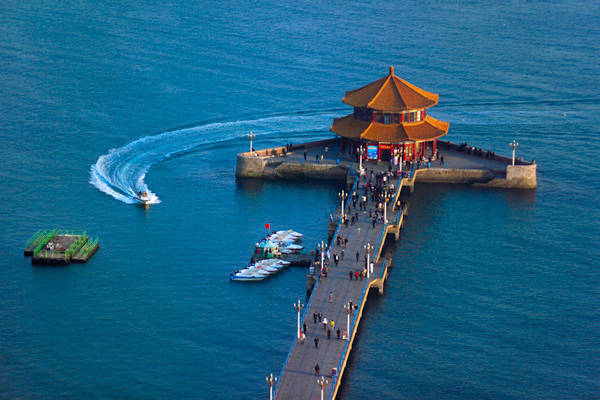 浏览5a景点"刘公岛"】第二天:八仙渡海口风景区—八仙雕塑—海昌鲸鲨