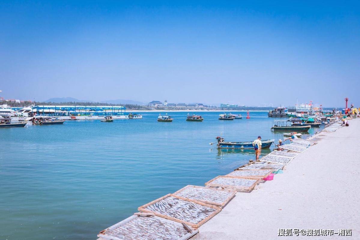 海南旅游6天必去的景点,后海村六日游景点攻略费用_三亚_com_小溪