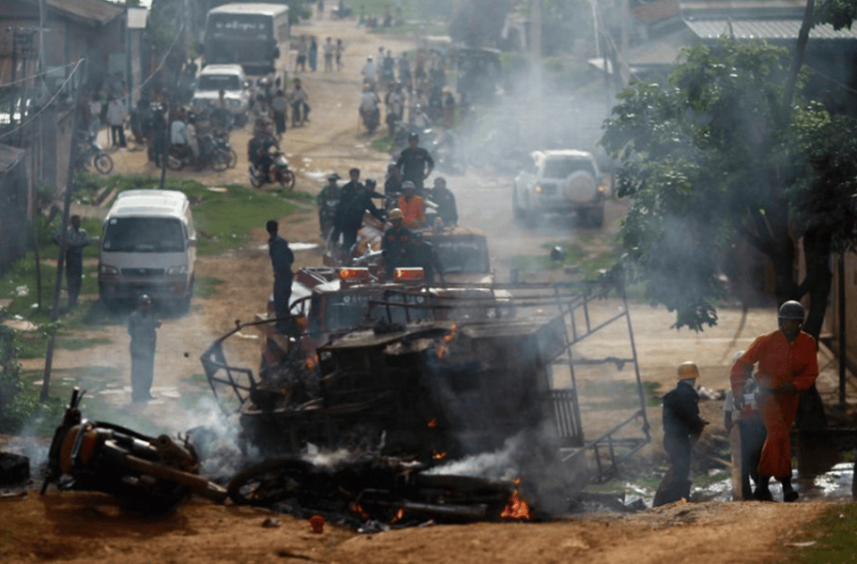 缅甸内战升级,解放军再次靠近中缅边境演练_中国_战区_军政府