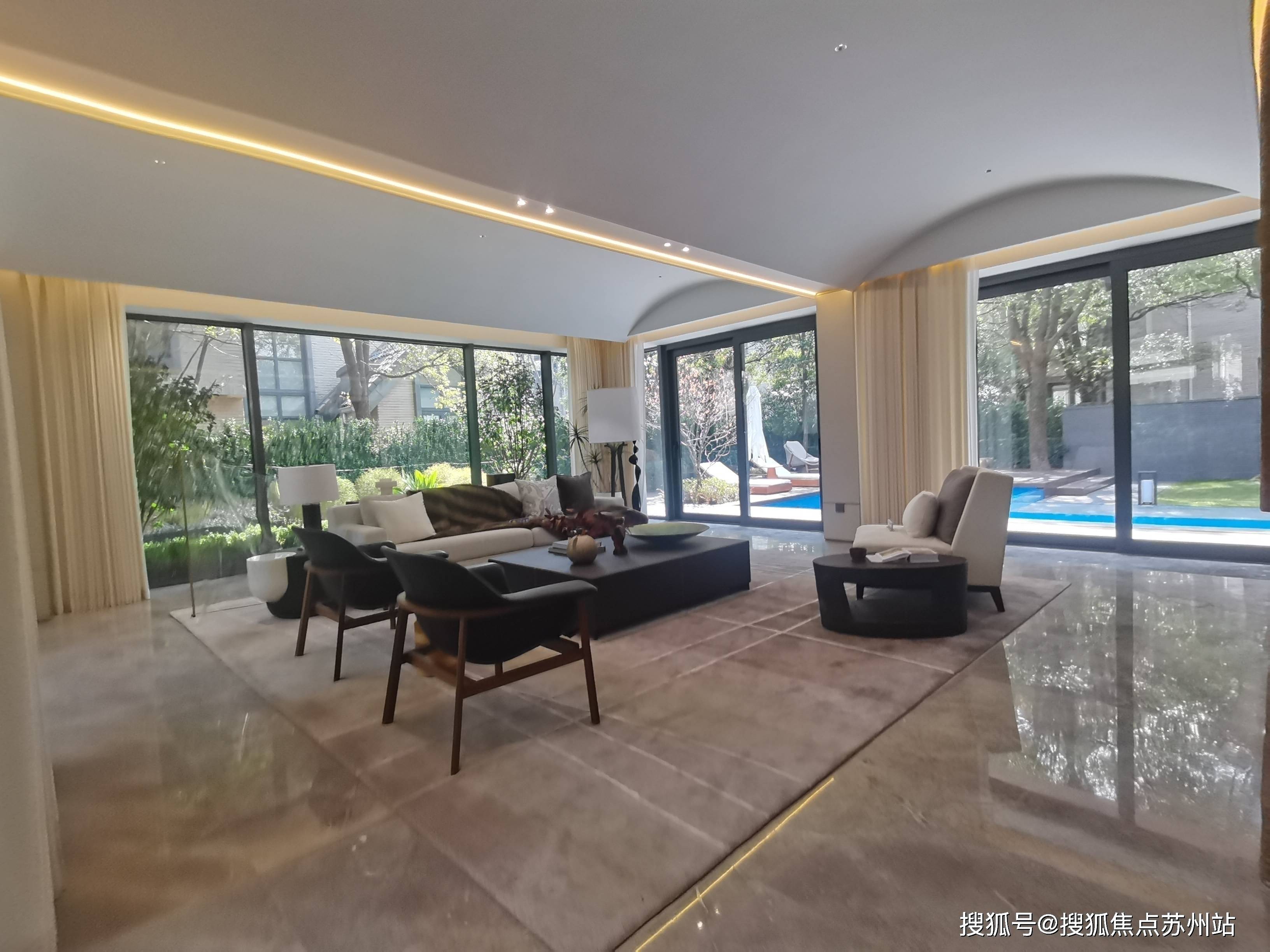 檀宫独栋别墅售楼处电话:18118152573【同微信】预约来电尊享内部优惠