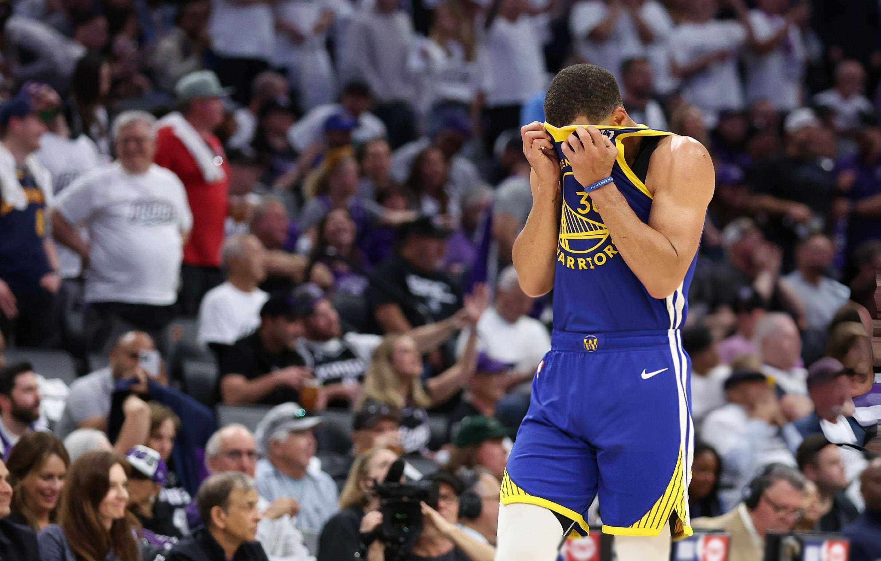 下赛季谁都不想碰上我们!岁的库里是否还敢如此自信?