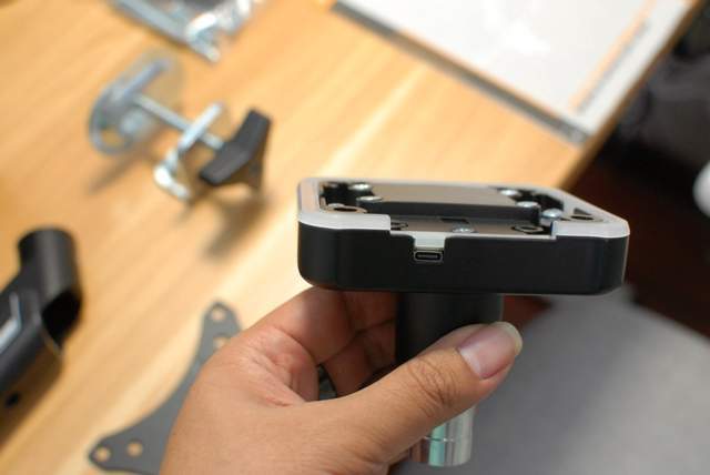 打造极致视野!安德斯特A9X显示器支架,铝质锻造,拉伸自由