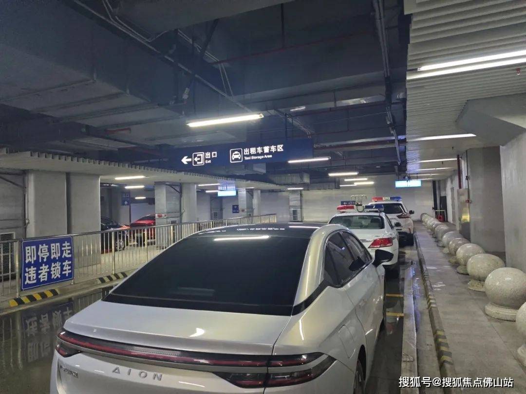 节省5-8分钟!实拍佛山西站无缝换乘15西进站口已开放使用