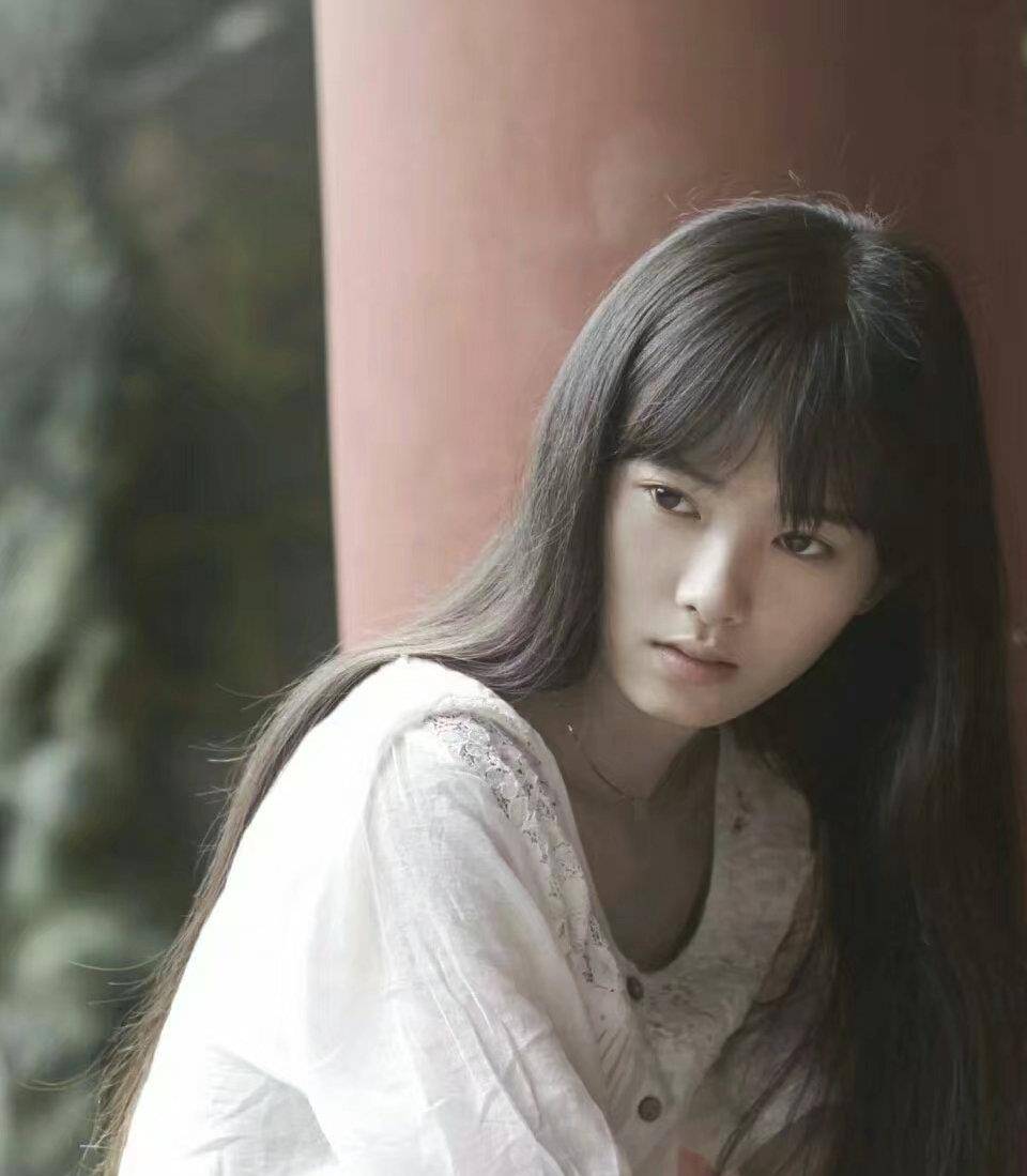 为何会被称为四千年美女?看看鞠婧祎出道前的照片,就知道原因了