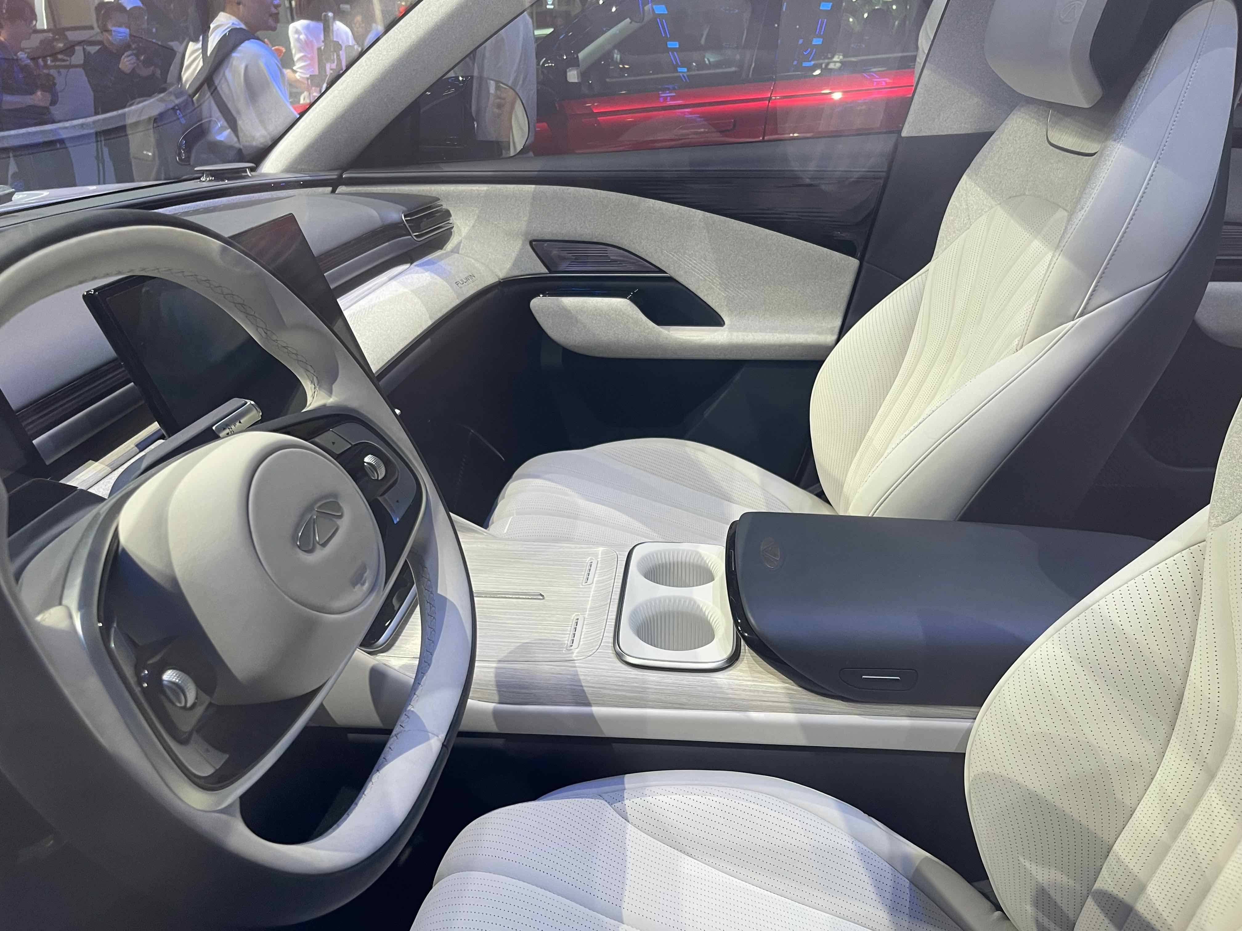 北京车展奇瑞展台 概念车e06 风云t9亮相