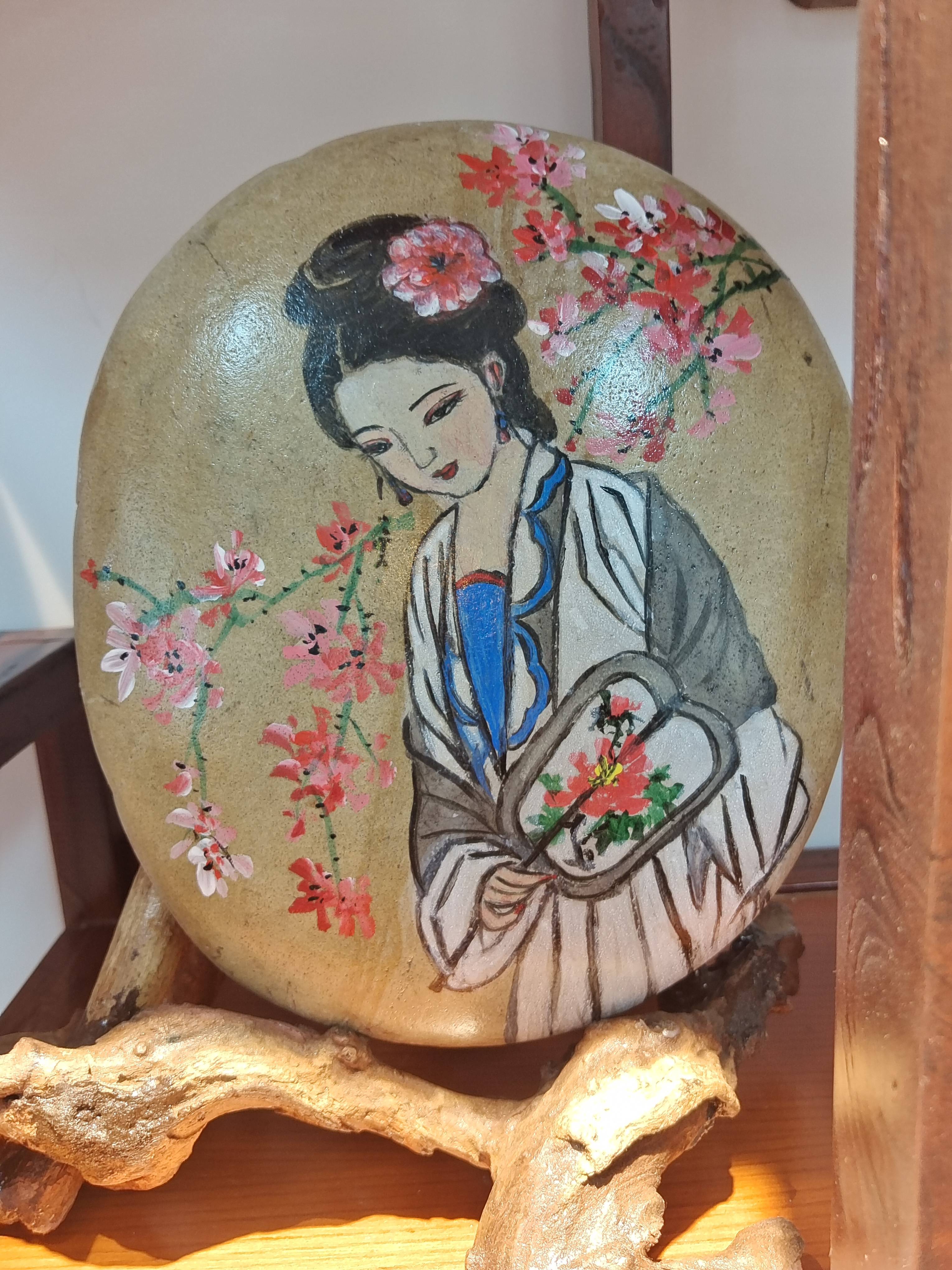 刘普红石头画,宛如珍品,华堂生辉