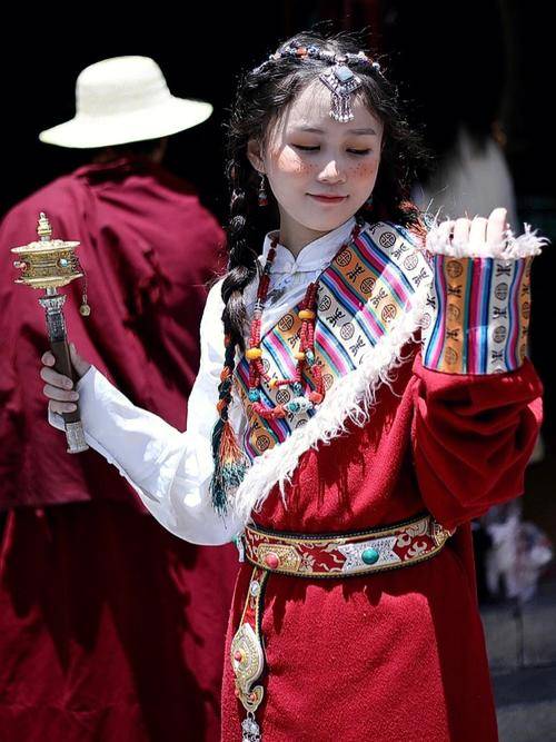 报团去拉萨旅游4日游多少钱一个人?不花冤枉钱!西藏地接社联系方式?