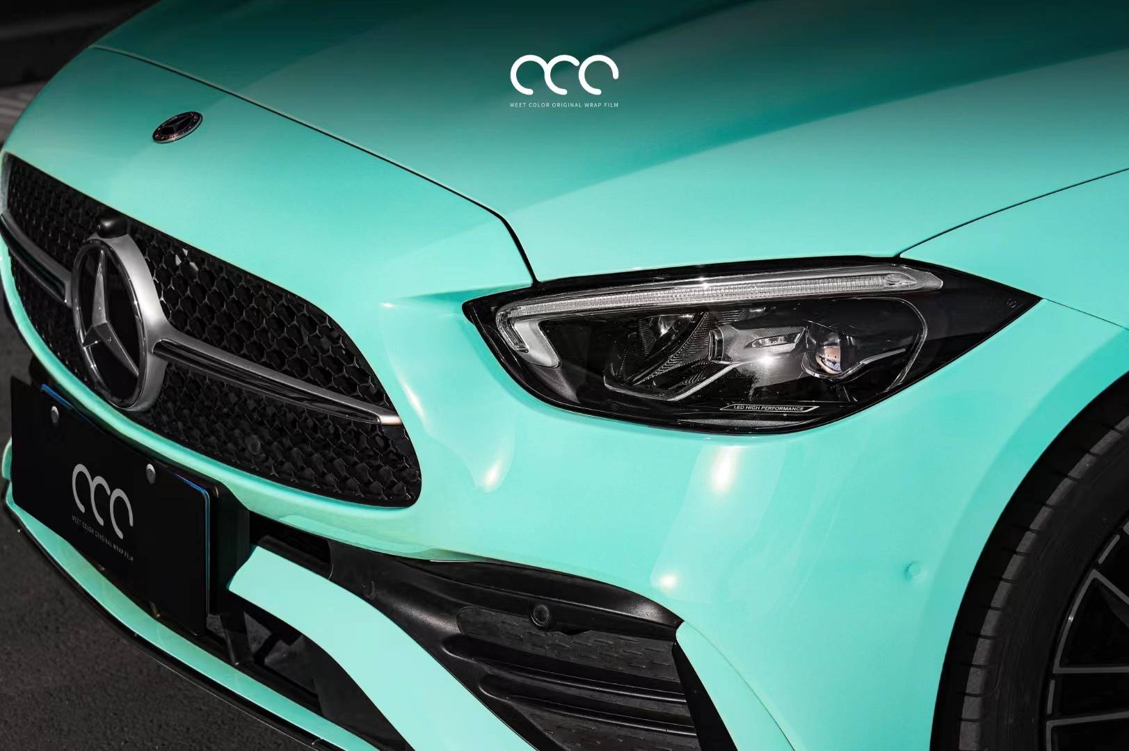 奔驰c260l-mcwrap漫彩蒂芙尼改色膜,蓝不蓝,绿不绿的效果