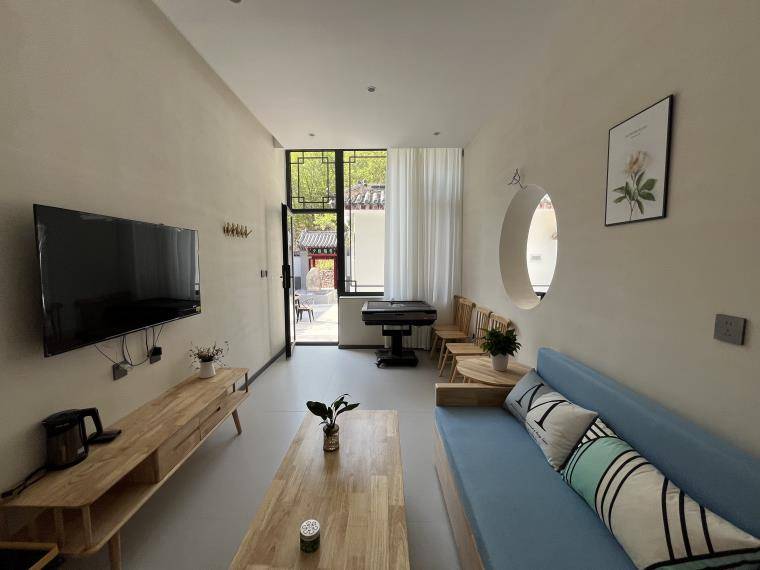 天津蓟县九山顶东篱雅舍民宿,5间房能住12人,整院400平2800起包3餐!