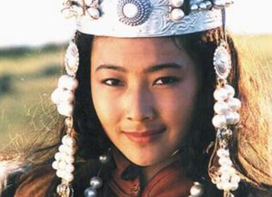 这个中国人写着:我在这里抢回了妻子,休息_铁木真_部落_孛儿帖