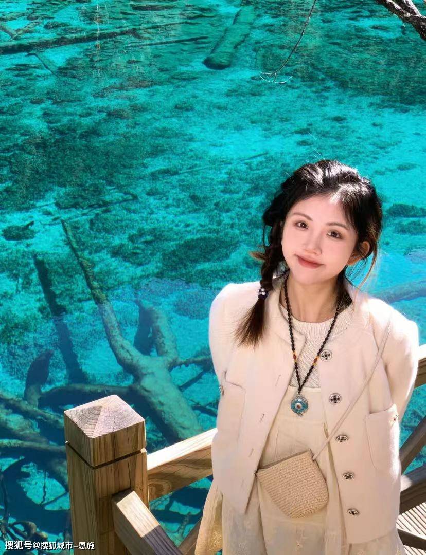 导游乐乐给我们规划的行程,我们的酒店,门票,吃饭都是她帮我们安排的