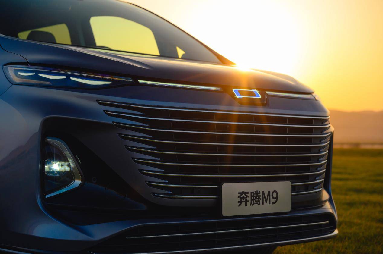 一汽奔腾完善产品矩阵,是如何驱动品牌向上的_搜狐汽车_搜狐网