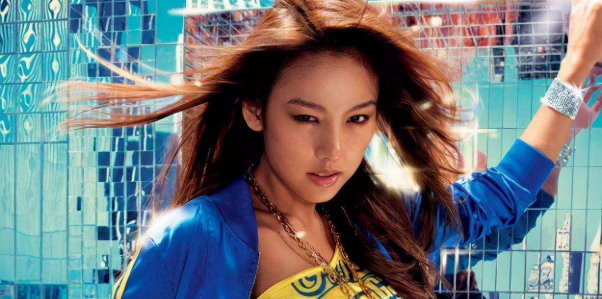 李孝利的净资产:探索韩国偶像的收入,资产等