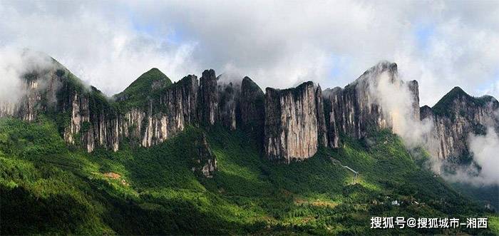 神农大峡谷景区图片