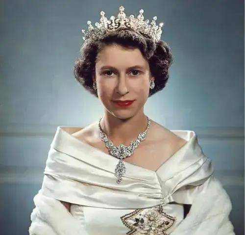 伊丽莎白_珍宝_日不落帝国