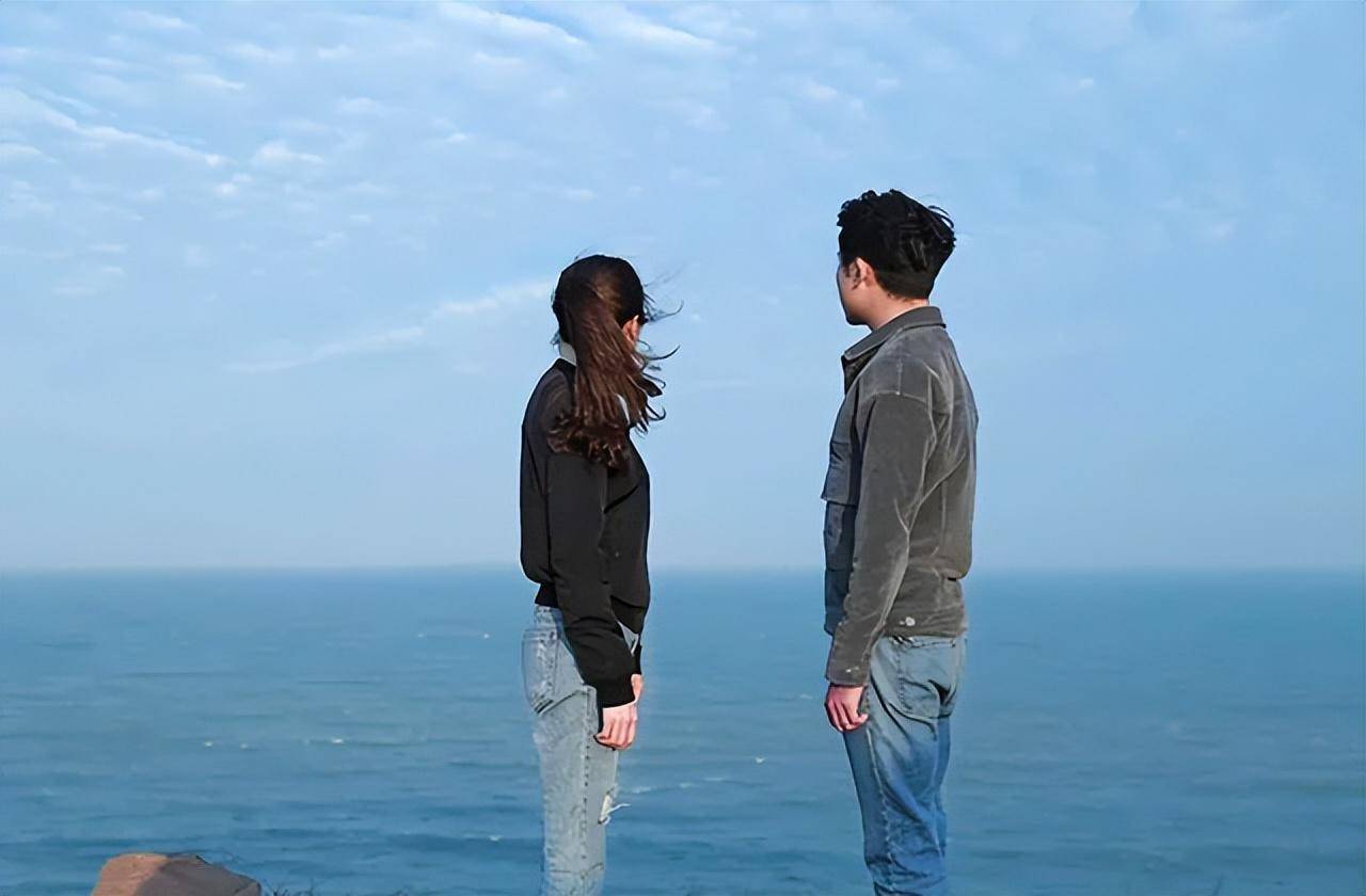 不幸的是,由于对同性恋缺乏真正权威的解释,现今社会还有很多比如脑叶