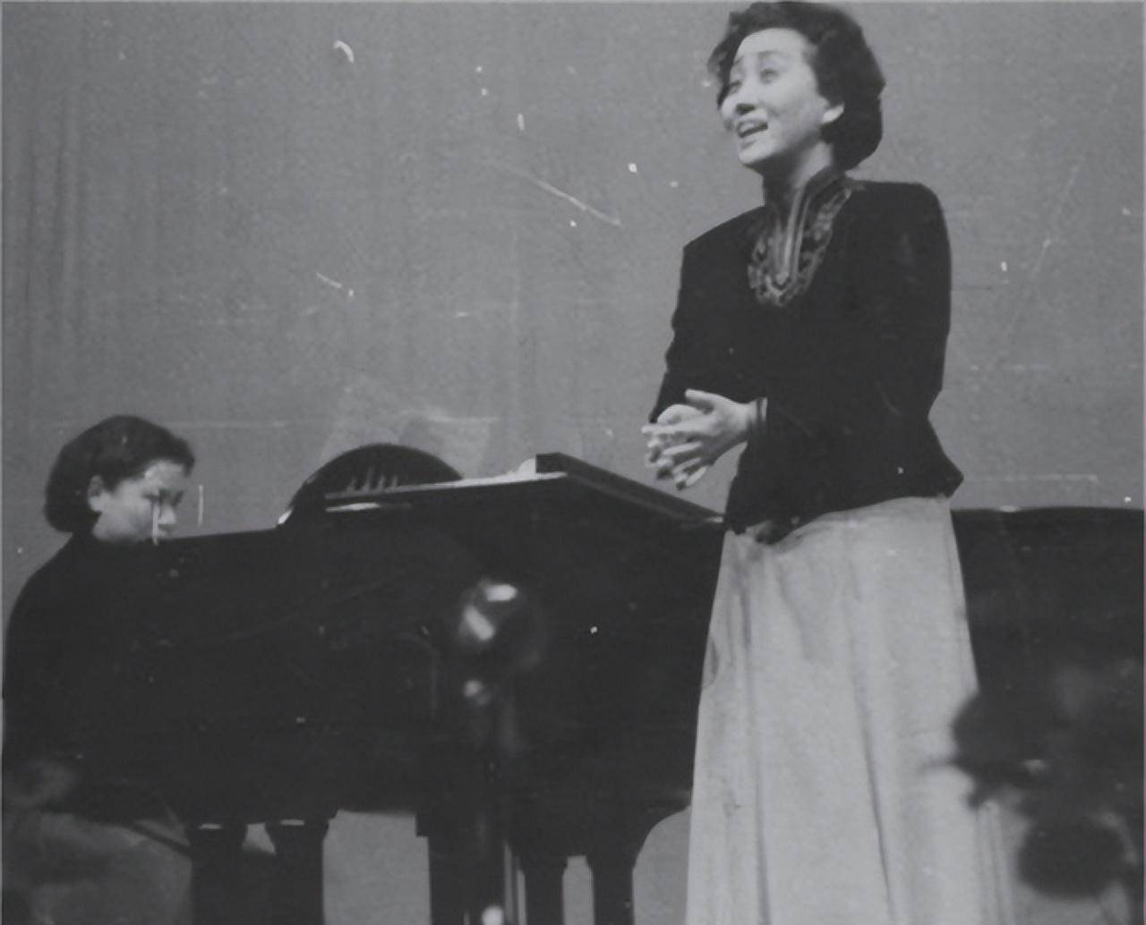 蒋英:嫁给干哥哥钱学森,成就李双江,她是如何活成了一代传奇?