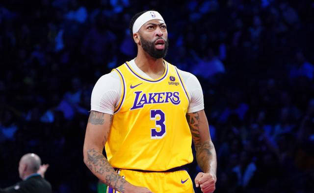 季后赛明星排名揭晓:哈登14,浓眉7,欧文4,詹姆斯排第几?