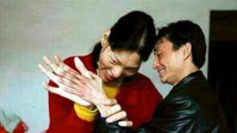 34米超姚明,18岁猝死,至今未能下葬_曾金莲_女孩子_问题