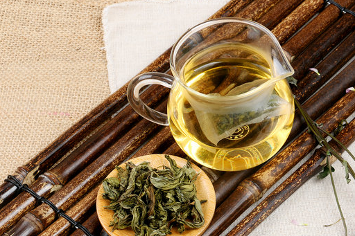 还可消炎杀菌,蒲公英根对某些真菌都有比较显著的杀灭作用,而丁香茶叶