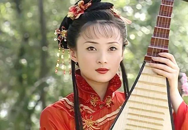 看了蒋勤勤儿子的颜值,才明白陈红有多努力在改变遗传基因了