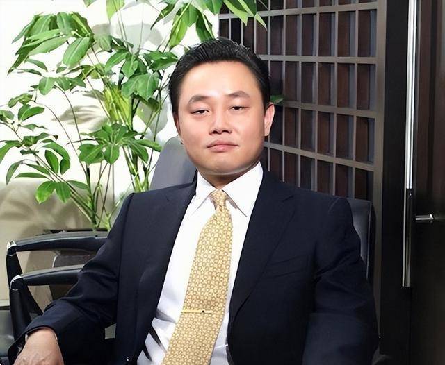 黄光裕:入狱11年,银行账户躺着225亿,带国美再创辉煌结果如何