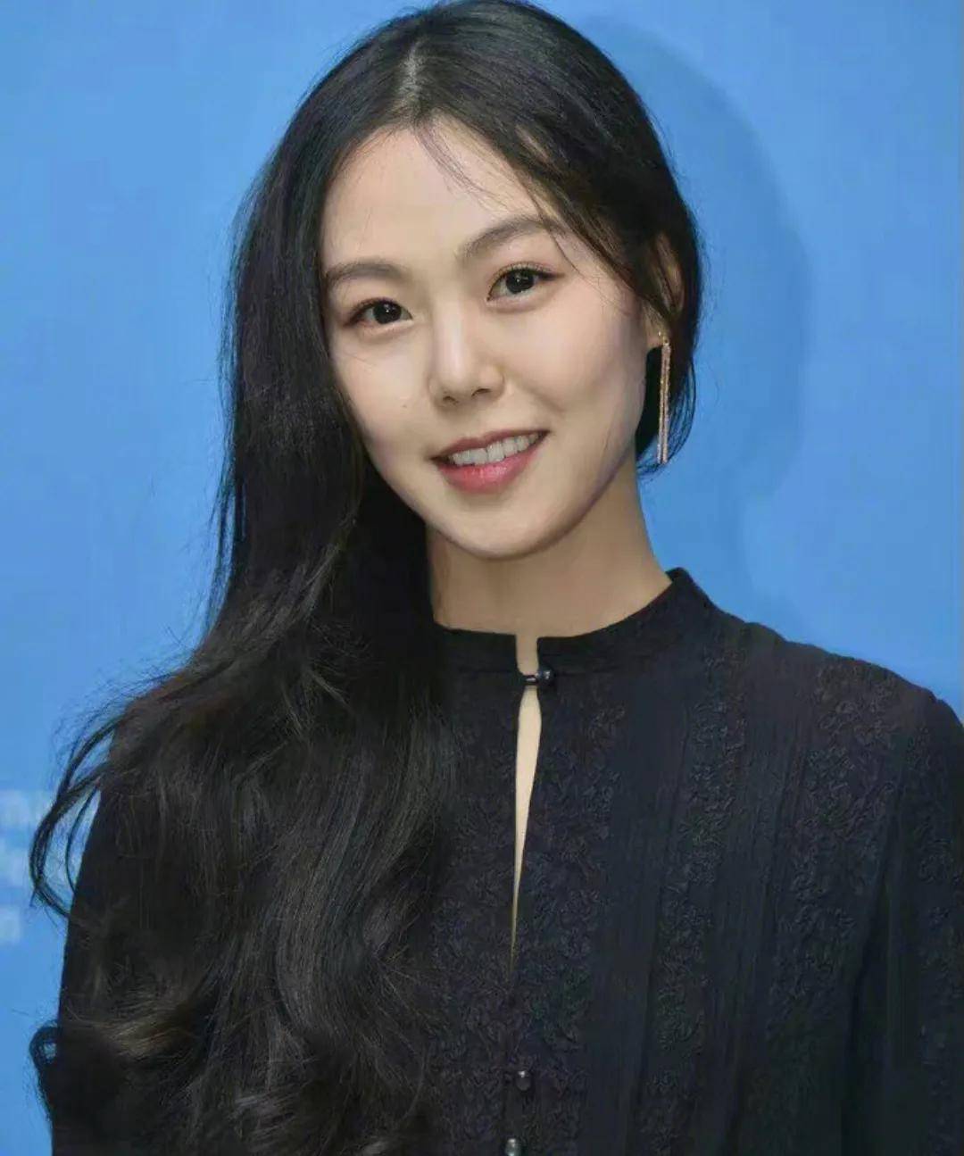 42岁金敏喜近照曝光!头发稀疏像奶奶,和大22岁男友不伦9年