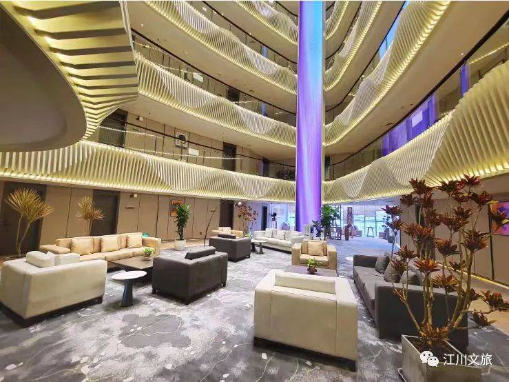 欧暇地中海酒店(江川区古滇国城店)针对购票球迷,凭球票在赛事前后一