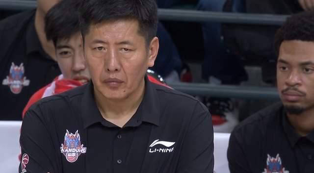 首先,高诗岩需要提升在进攻和组织间的选择能力,使个人得分更加显著.