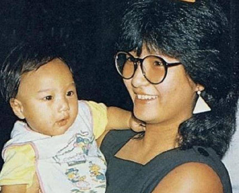 港星雪梨:辜负张国荣爱上"花大叔",被抛弃后独自养大儿女_徐少强_李