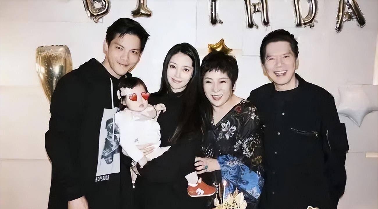 同样是向华强的基因,把3个孩子一对比,差距就出来了_丁佩_陈岚_李小龙