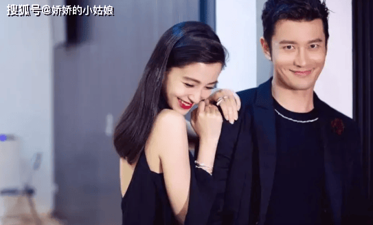 然而,当人们都在猜测黄晓明的新恋情对象时,或许我们都忽略了一个最