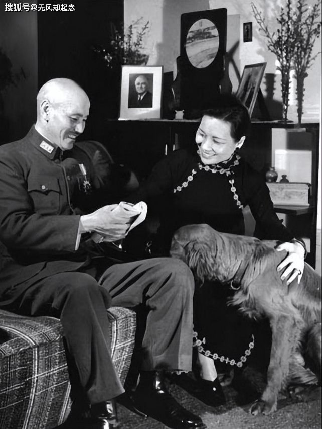 蒋介石有多风流?他的贴身秘书晚年说出真相,宋美龄做法令人叫绝