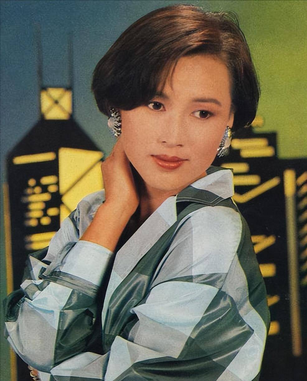 不过,陈秀雯自小就展现出过人的艺术天分.