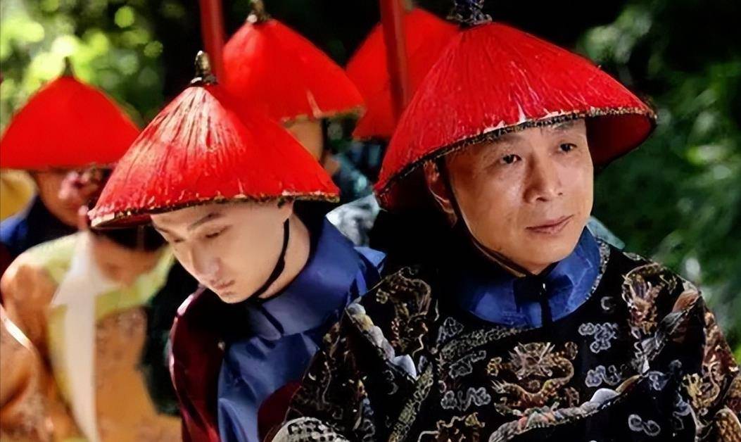 晚清末代太监回忆:妃子洗澡从不用手,整个过程现代人都难以接受