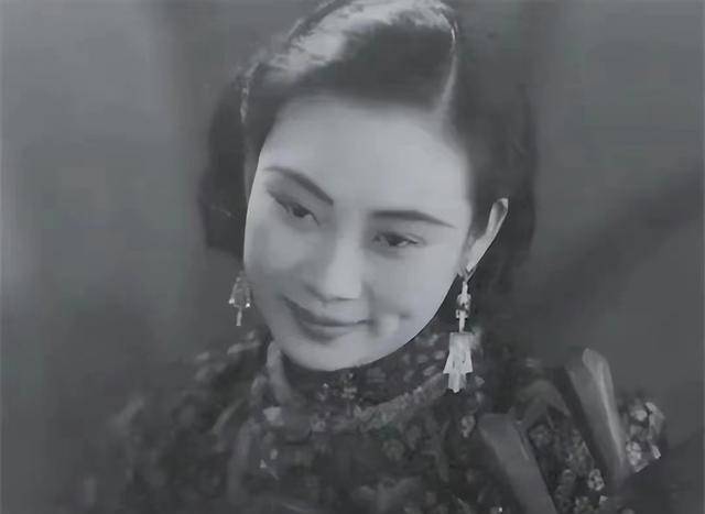 她做别人情妇3年;忍辱终盼团聚,丈夫却离她而去_胡蝶_戴笠_电影