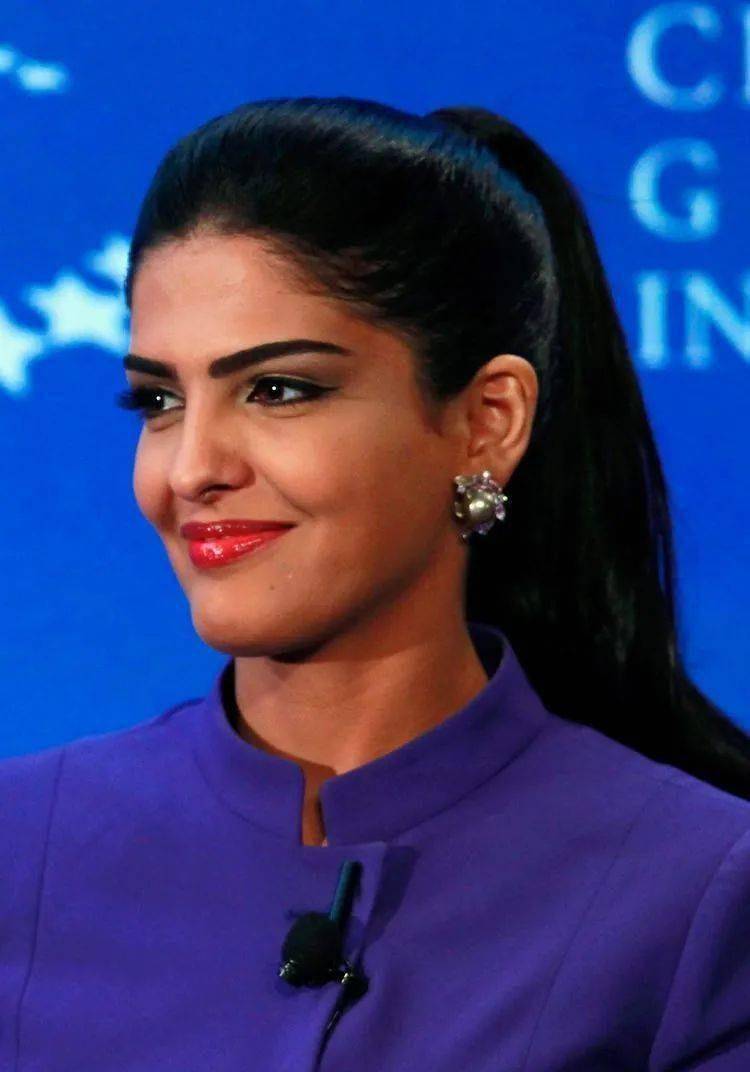 血统不纯的沙特王子:逆袭成中东首富,却护不住不戴面纱的小娇妻