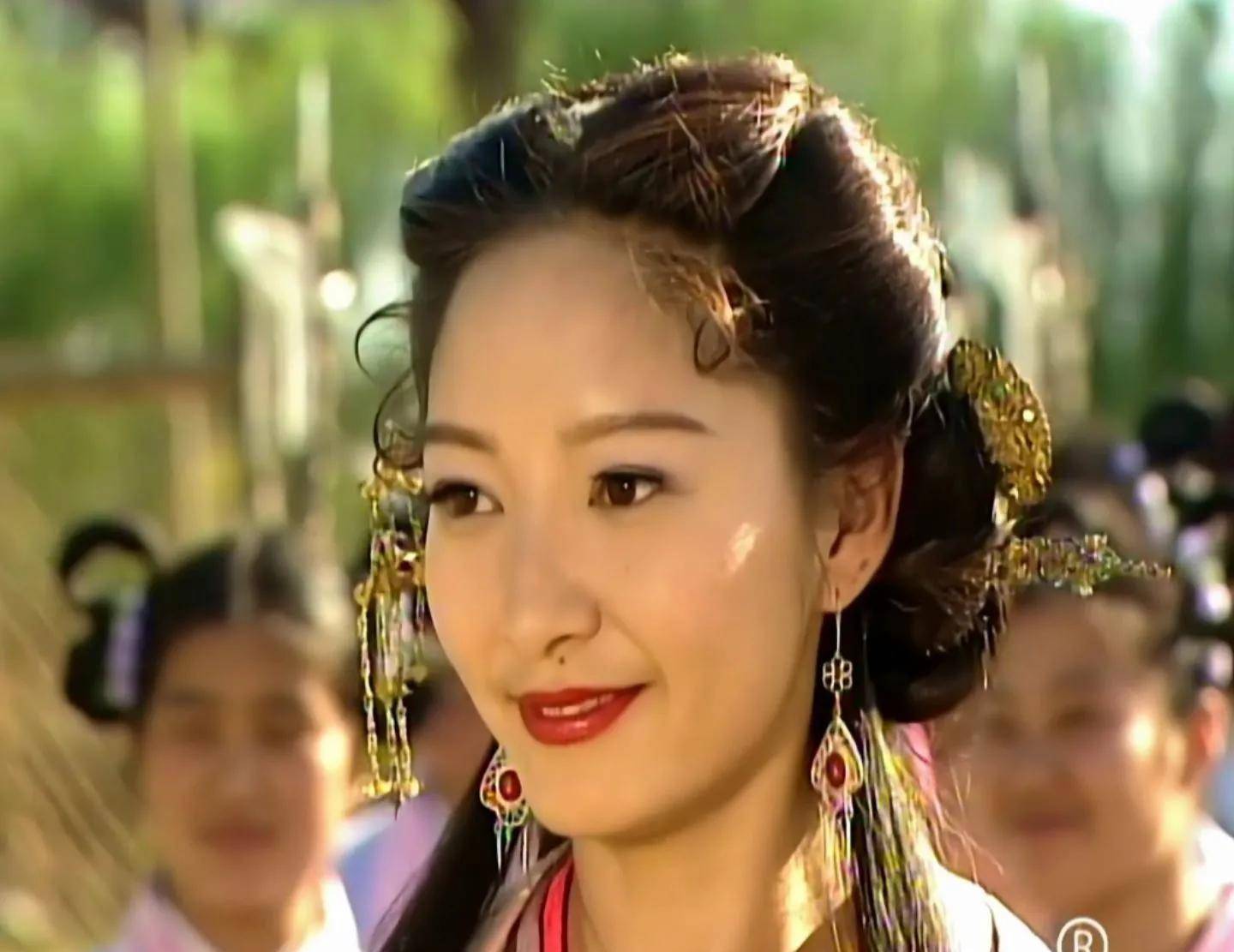 寻秦记:堕落自弃的雅夫人为项少龙改变了自己,却难逃惨死的厄运