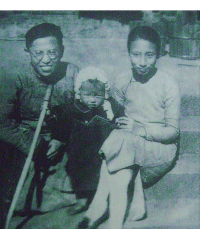 出身名门,错爱一人,苦恋一生,余生未嫁,酸甜苦辣尝一生